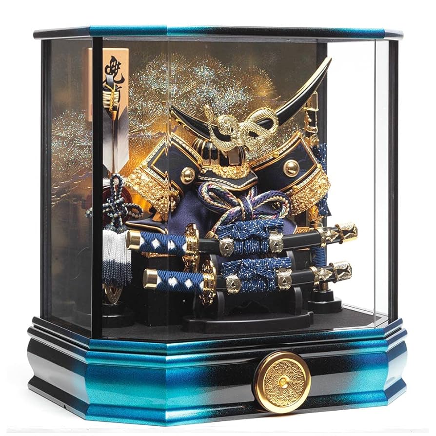 大幅値下げ!五月人形伊達政宗公兜飾り ガラスケース、オルゴール付き Amazon | 久月official 五月人形 伊達政宗公 兜ケース飾り